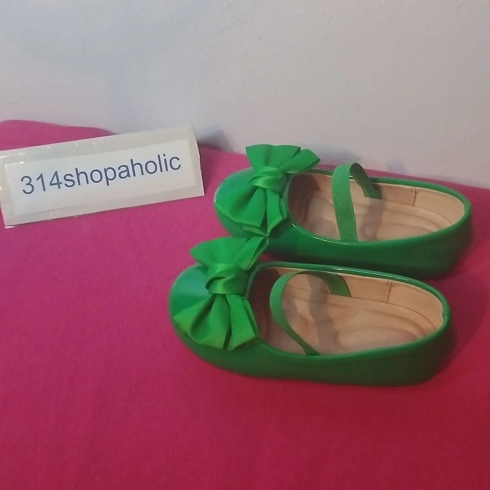 Toddler Girls Green Patent Leather Shoes With Bow